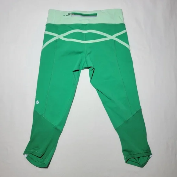 Lululemon size small bundle cropped leggings size 4! - Picture 10 of 16